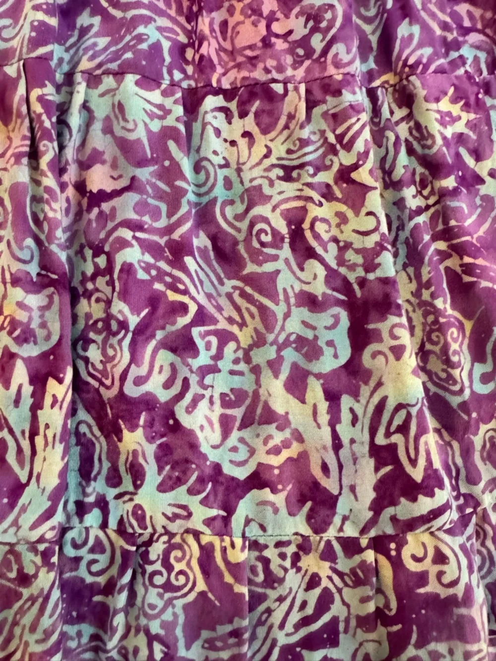Vintage Violet Floral Midi Dress with Teal Accents - Picture 4 of 8